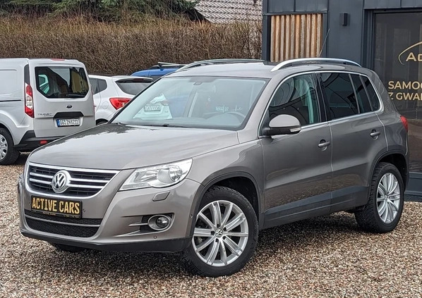 Volkswagen Tiguan cena 34999 przebieg: 230000, rok produkcji 2008 z Sieniawa małe 497